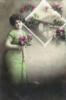 Схема вышивки «Винтажная дама с розами»