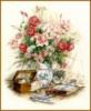 Схема вышивки «Цветы в вазе на столе»