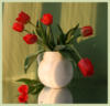 Схема вышивки «Тюльпаны в белой вазе»