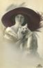 Схема вышивки «Дама с кошкой»