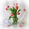 Тюльпаны в вазе.: оригинал