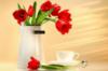 Схема вышивки «Тюльпаны на столе»