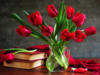 Тюльпаны и книги: оригинал