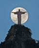 Схема вышивки «Статуя Христа на фоне луны»
